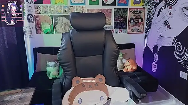 Snapshot of Yuhwan_ chatting on November 2025 07:35:02 PM Yuhwan online show from November 2025 07:35:02 PM