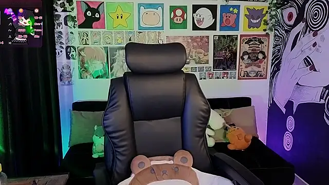 Snapshot of Yuhwan_ chatting on November 2025 09:30:01 PM Yuhwan online show from November 2025 09:30:01 PM