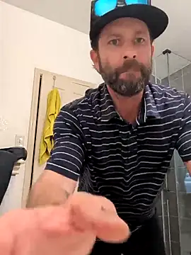 danoo84 online show from April 2026 11:41:02 PM