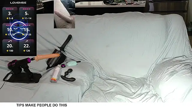 danoo84 online show from November 2025 04:06:01 AM