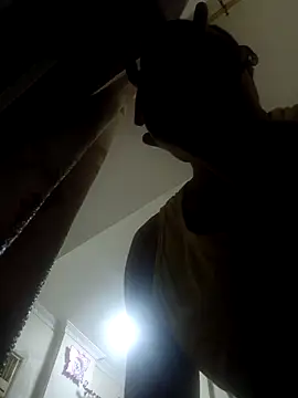 Trade010 online show from November 2025 04:00:01 PM