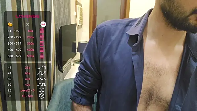 Snapshot of mlove902 chatting on September 2025 07:03:01 PM mlove902 online show from September 2025 07:03:01 PM