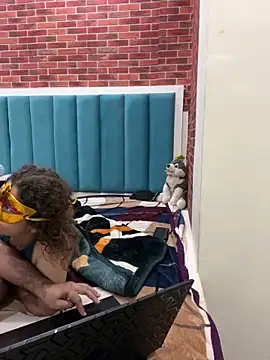 WILDKAT7 online show from February 2026 10:50:01 AM