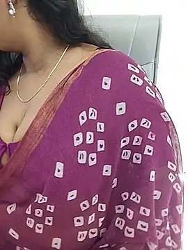 Cutee Amrita online show from July 2026 07:14:01 PM