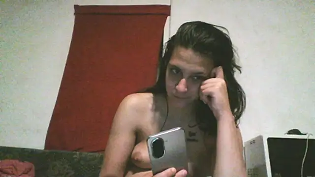 Snapshot of Themaskedgirl21 chatting on June 2026 11:45:02 PM Themaskedgirl21 online show from June 2026 11:45:02 PM