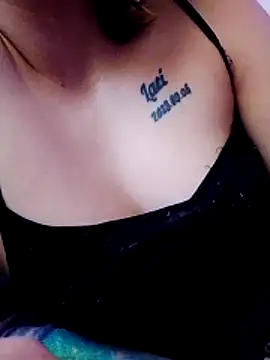 Themaskedgirl21 online show from February 2026 01:44:01 PM