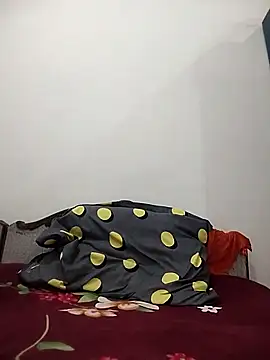 Snapshot of Miss-0012 chatting on October 2025 03:42:01 PM Miss-0012 online show from October 2025 03:42:01 PM