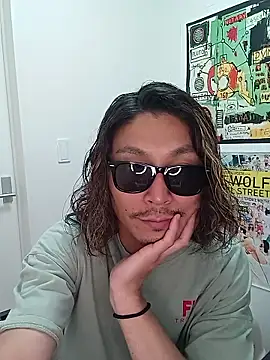 specialz0831 online show from November 2025 10:31:01 AM