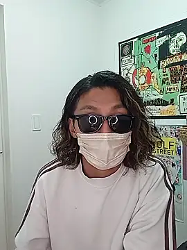 specialz0831 online show from October 2025 11:20:01 AM