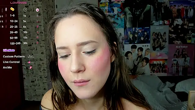 LucyRose3 online show from September 2025 04:52:02 AM