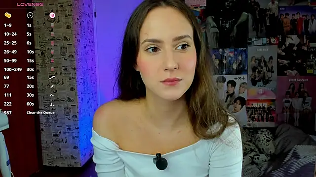 LucyRose3 online show from September 2025 03:21:02 PM