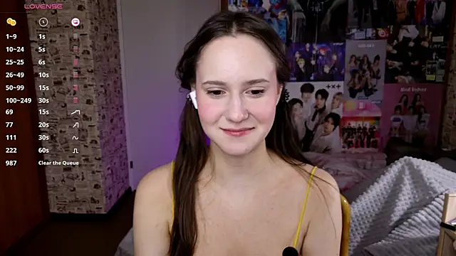 Snapshot of LucyRose3 chatting on November 2025 04:55:02 PM LucyRose3 online show from November 2025 04:55:02 PM