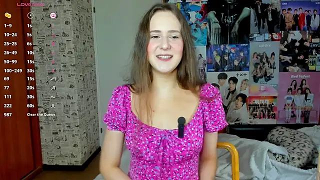 LucyRose3 online show from October 2025 03:24:02 PM