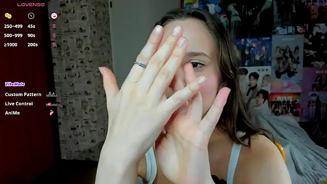 LucyRose3 online show from October 2025 04:49:02 AM
