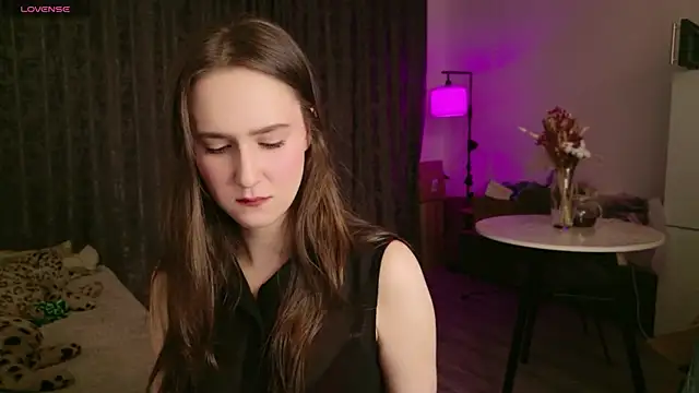 LucyRose3 online show from April 2026 07:31:01 PM