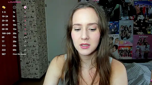 LucyRose3 online show from October 2025 04:14:02 AM