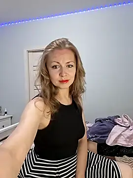 VChelsiV online show from July 2026 09:54:01 PM