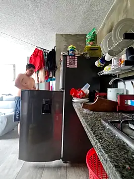 Snapshot of 2025-DANIEL chatting on February 2026 01:01:02 PM 2025-DANIEL online show from February 2026 01:01:02 PM