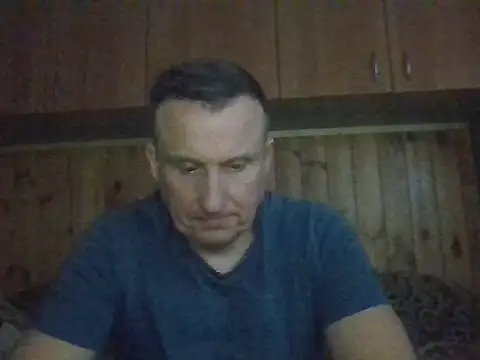 Maksymilian1 online show from March 2026 05:50:01 PM