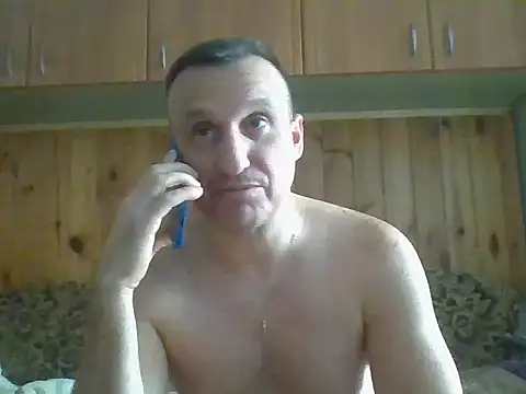 Maksymilian1 online show from November 2025 09:24:02 AM