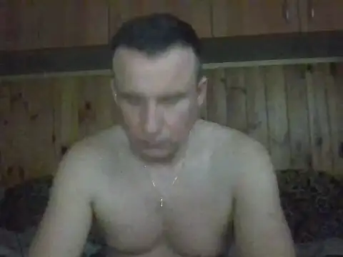 Maksymilian1 online show from March 2026 08:40:01 PM