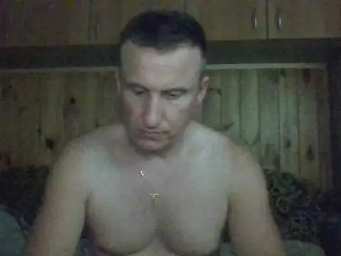 Snapshot of Maksymilian1 chatting on June 2026 08:06:01 PM Maksymilian1 online show from June 2026 08:06:01 PM