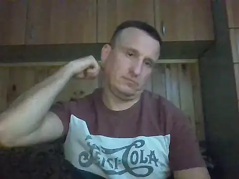 Maksymilian1 online show from November 2025 02:55:01 PM