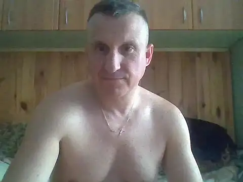 Snapshot of Maksymilian1 chatting on May 2026 03:29:01 PM Maksymilian1 online show from May 2026 03:29:01 PM