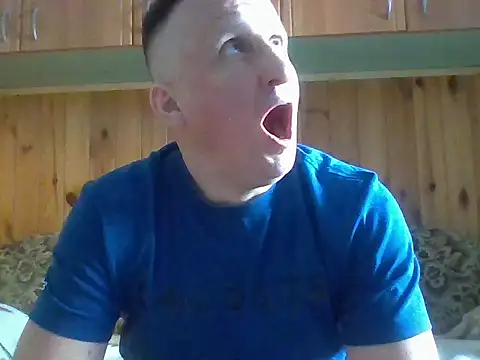 Maksymilian1 online show from March 2026 01:06:01 PM