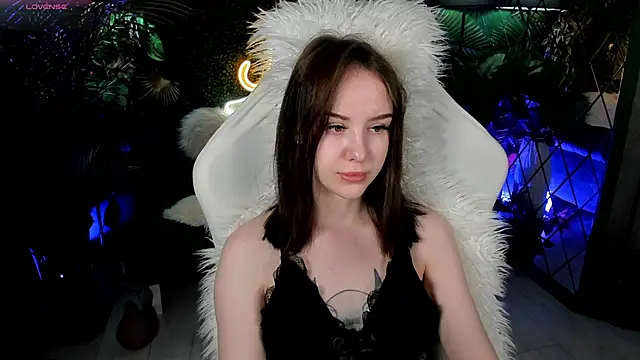 MarySparkle online show from November 2025 03:21:01 AM