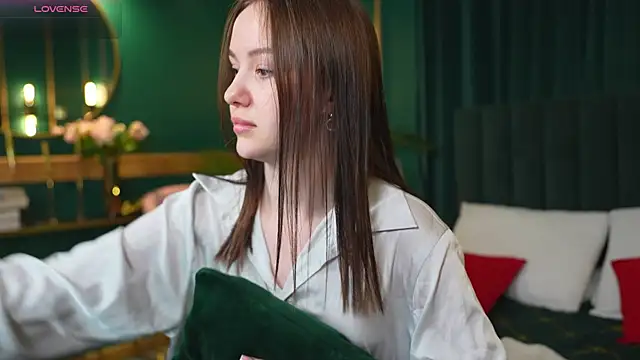 MarySparkle online show from April 2026 04:40:01 AM