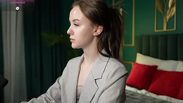 MarySparkle online show from February 2026 04:43:02 AM