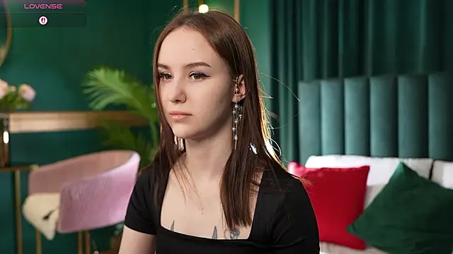 MarySparkle online show from March 2026 04:40:01 AM