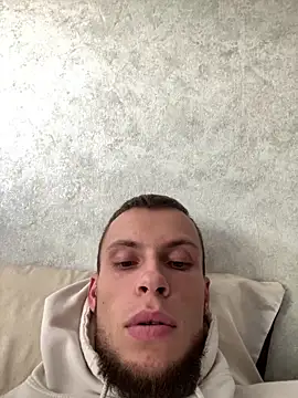 Snapshot of PUER4IK chatting on October 2025 02:06:02 PM PUER4IK online show from October 2025 02:06:02 PM