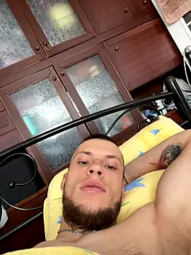 Snapshot of PUER4IK chatting on September 2025 07:59:01 AM PUER4IK online show from September 2025 07:59:01 AM