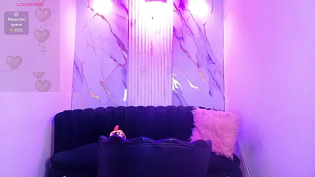 Snapshot of Mhiaa_Sweet chatting on February 2026 02:06:02 PM Mhiaa Sweet online show from February 2026 02:06:02 PM