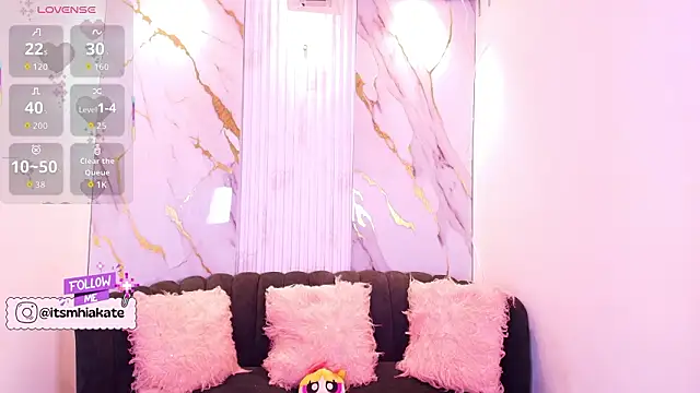 Snapshot of Mhiaa_Sweet chatting on February 2026 12:14:01 PM Mhiaa Sweet online show from February 2026 12:14:01 PM