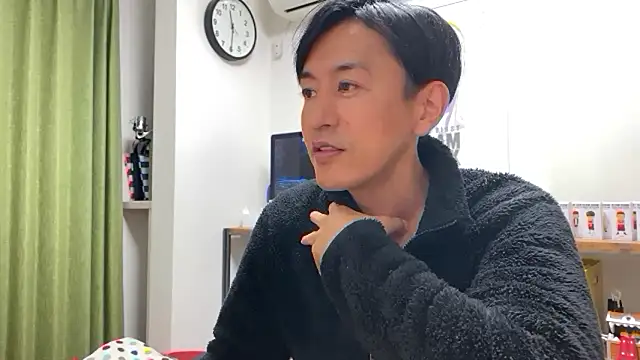 Snapshot of Bonz_Buonz chatting on November 2025 02:33:01 PM Bonz Buonz online show from November 2025 02:33:01 PM