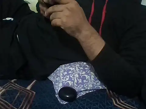 aarav 013 online show from April 2026 05:04:02 PM