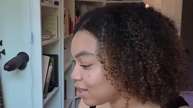 zahrabliss online show from September 2025 08:59:01 PM