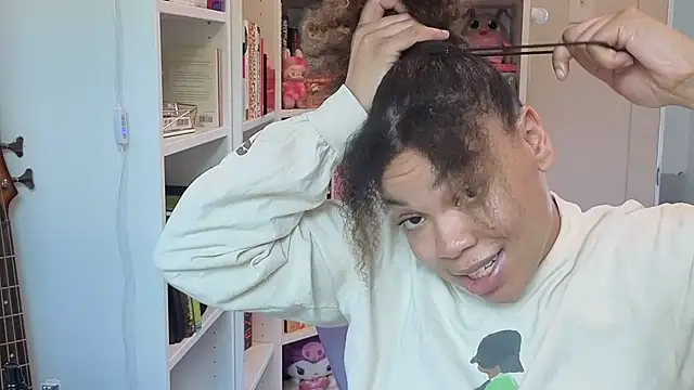 zahrabliss online show from September 2025 08:05:01 PM