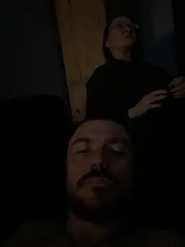 Guttt888 online show from April 2026 10:22:01 PM