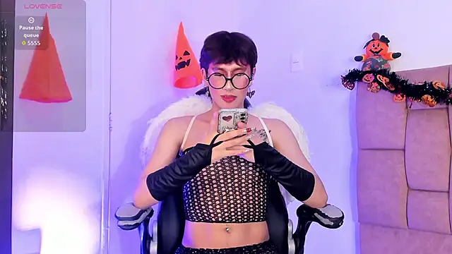 Snapshot of Soro_Lovelyboy chatting on September 2025 03:12:02 AM Soro Lovelyboy online show from September 2025 03:12:02 AM