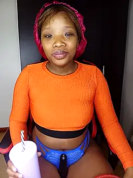 Young Slut21 online show from October 2025 04:16:01 AM