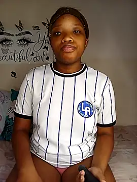 Young Slut21 online show from October 2025 01:51:02 AM