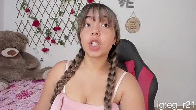 emma grays2 online show from November 2025 05:52:01 AM