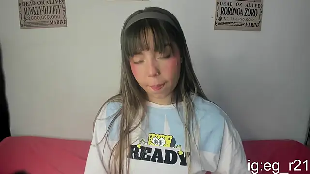 Snapshot of emma_grays2 chatting on June 2026 10:02:03 AM emma grays2 online show from June 2026 10:02:03 AM