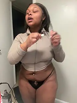 Juicystorm online show from December 2025 01:00:01 AM