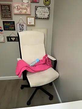 Juicystorm online show from October 2025 03:07:01 AM