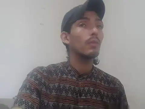 snackontime18 online show from May 2026 10:28:01 PM